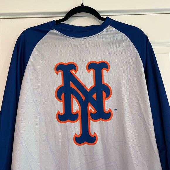 SportsCrate Limited Edition New York Mets Two Tone Longsleeve Size Medium - Picture 3 of 8